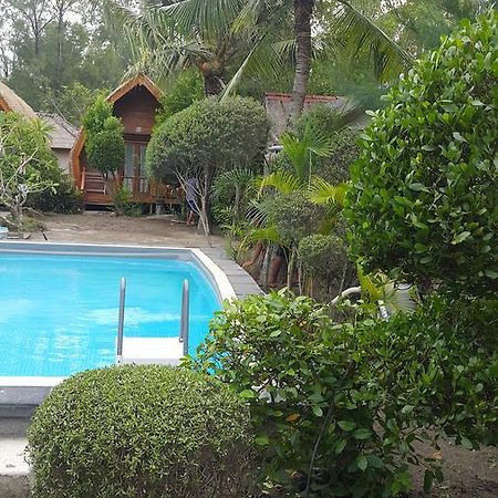 Jepun Bungalows Gili Meno Luaran gambar