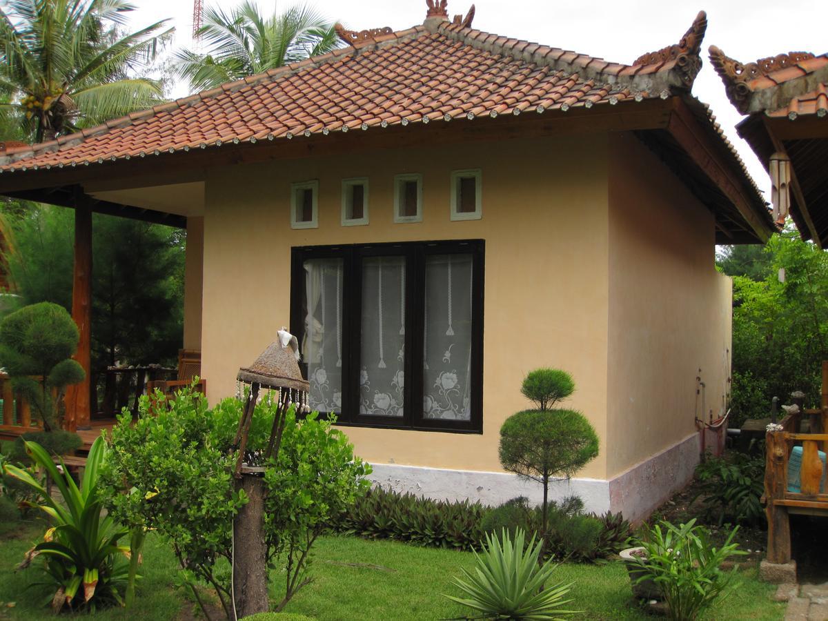 Jepun Bungalows Gili Meno Luaran gambar