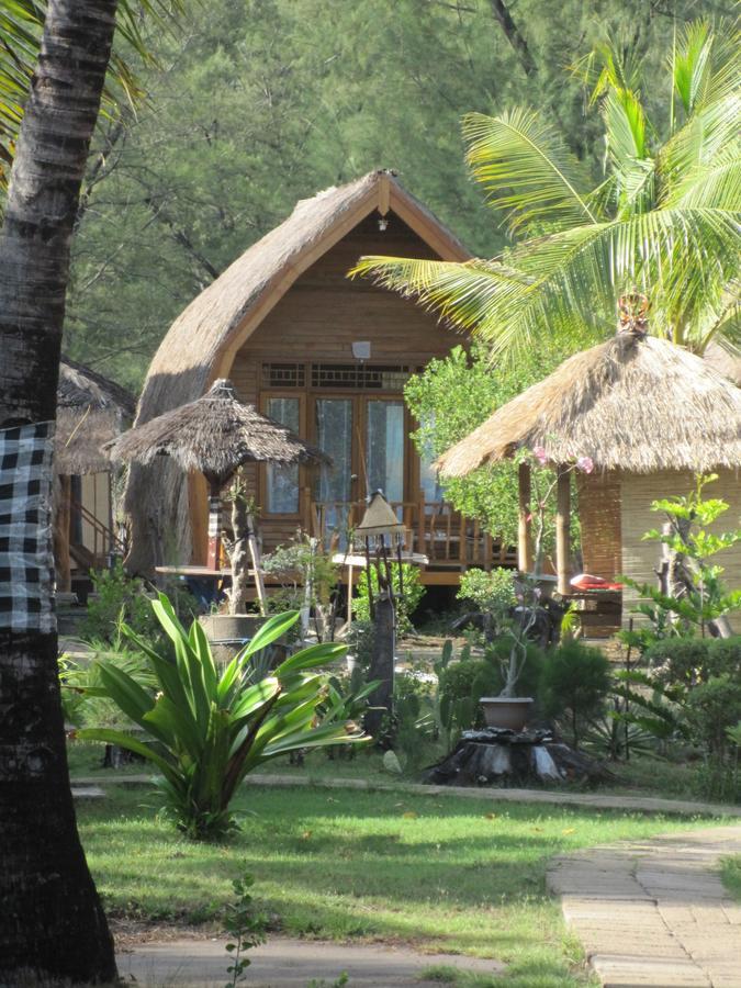 Jepun Bungalows Gili Meno Luaran gambar