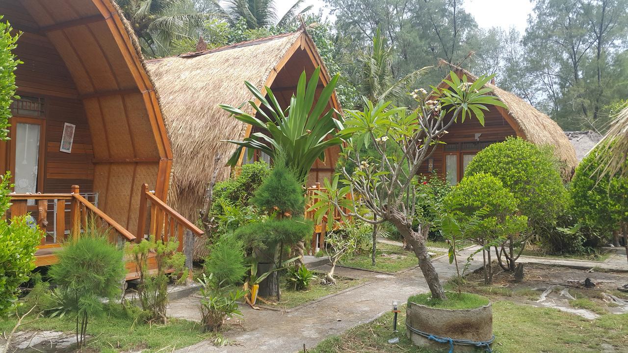 Jepun Bungalows Gili Meno Luaran gambar